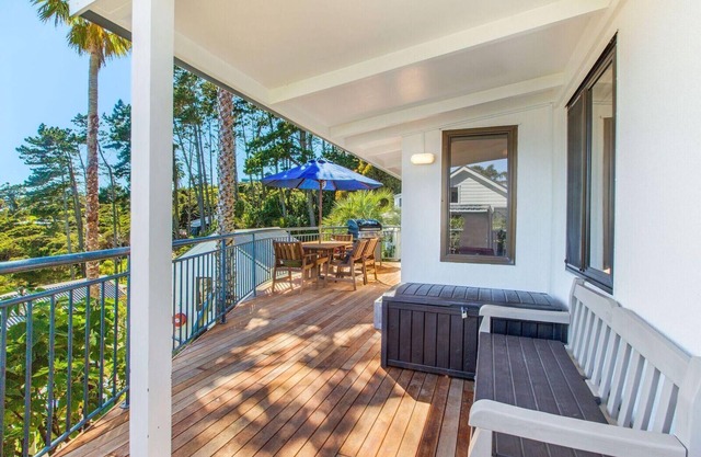 Villa Topaz at Palm Beach - Gorgeous 1 Bedroom Holiday Villa - Palm Beach