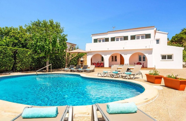 Villa Tres Arcos by Villa Plus