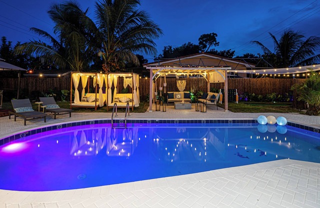 Villa Velvet