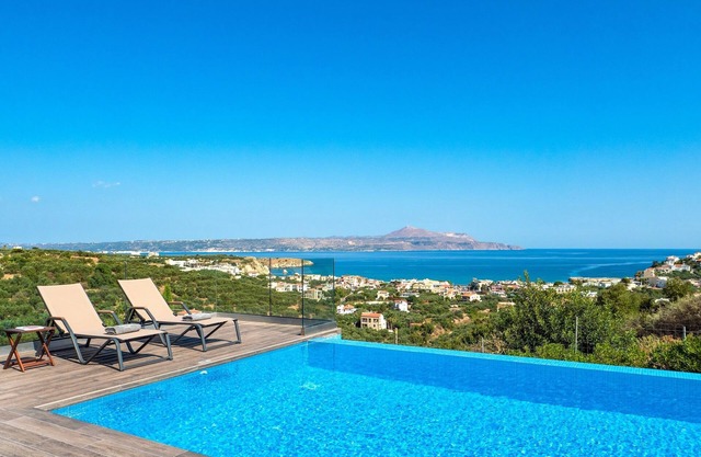 Villa Vereniki - Three Bedroom Villa, Sleeps 6