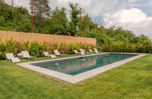 VILLA VIOLA 10Pax Large Pool A/C, BBQ, Private Chef, Wine tasting, near 5 Terre