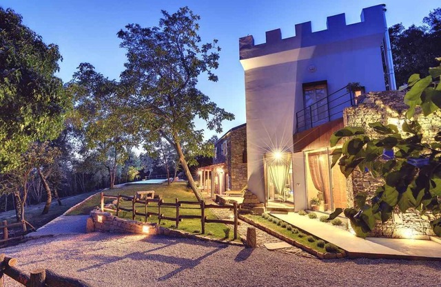 Villa with infinity pool, sauna and WIFI