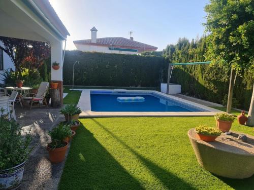 Villa with pool in Matalascañas- Huelva