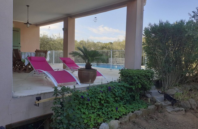 VILLA WITH POOL is located in a quiet olive grove