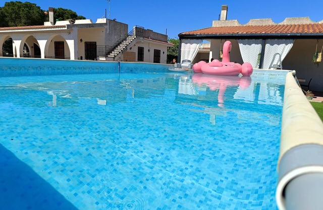 Villa with pool