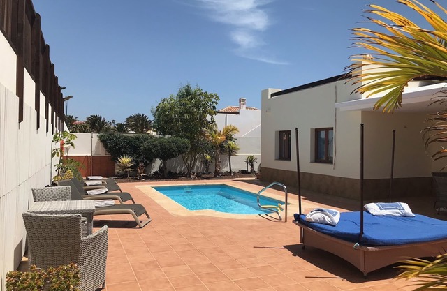 Villa with Private Heated Pool