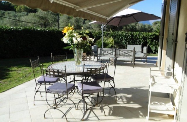 Villa with terraces and swimming pool panoramic view. Near golf courses and beach, 1km from village