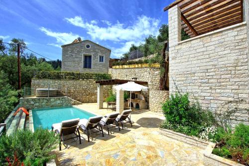 Villa Yaisemi by PosarelliVillas