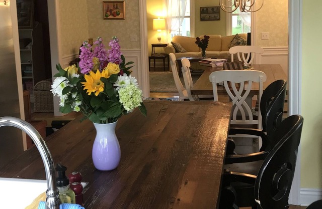 Village Colonial Cazenovia 1 Block from Lake & Town