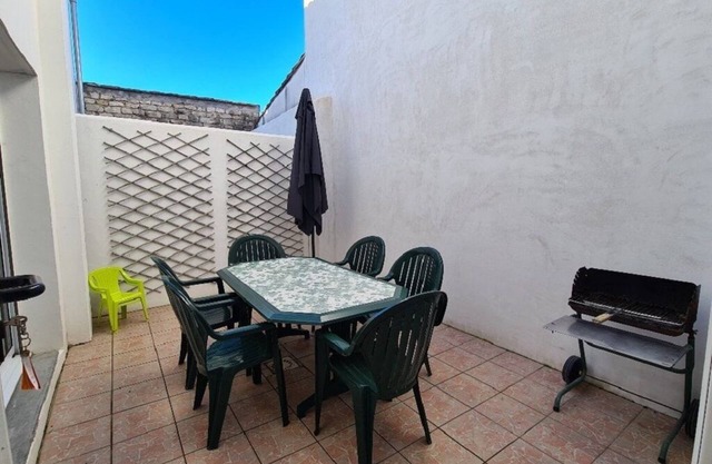 Village House - 5 People - 2 Bedrooms - Centre Village - Near the Sea