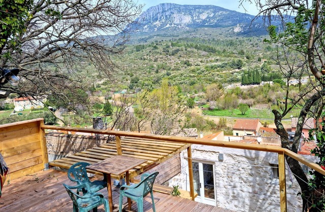Village house with view in the heart of Cathar country