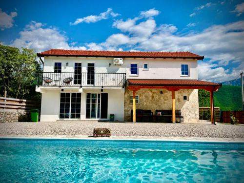 Village Pool Villa Silentium