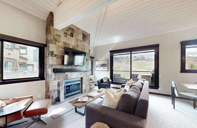 Villas at Snowmass Club - 1537