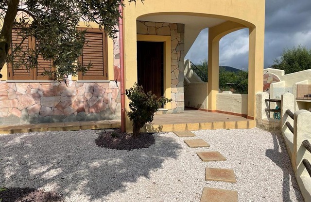 Villetta con giardino privato.