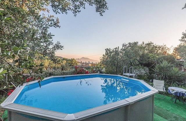 Villino Zoe: A graceful cottage surrounded by a lemon and orange garden, with Free WI-FI.