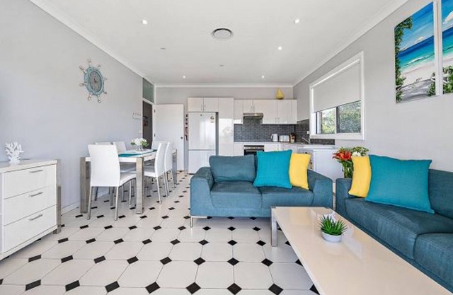 Vincentia Breeze by Experience Jervis Bay