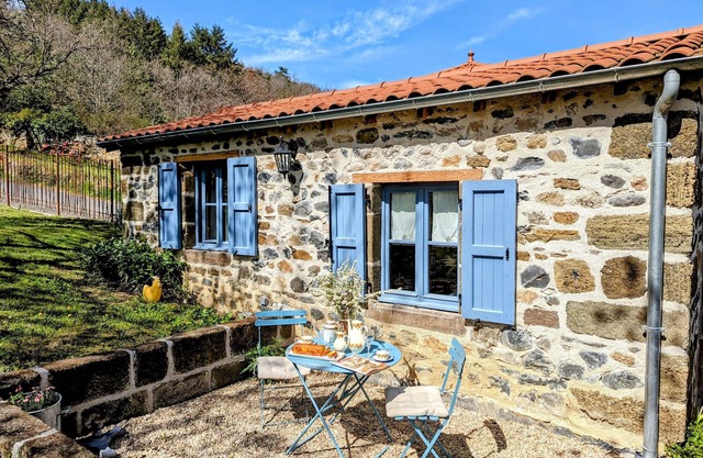 Vineyard Cabin in Auvergne for Romantic Getaway