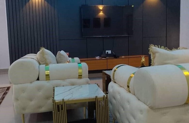 VinRues Apartment and Suites