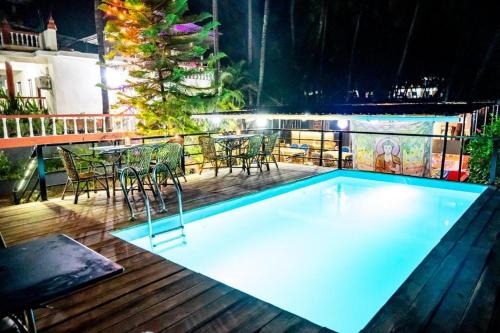 Vintage Beach Resort