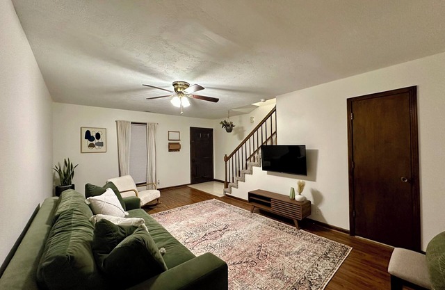 Vintage modern/boho Gallatin townhome!