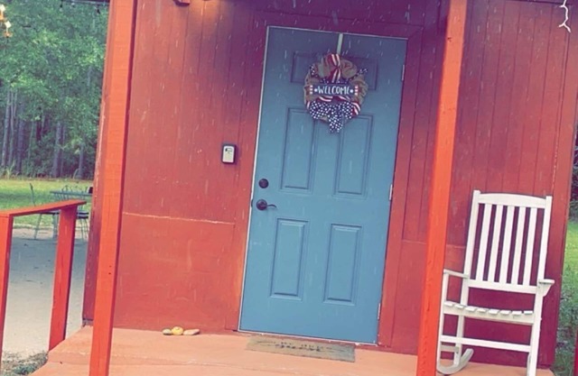 Vintage Suite Sits on a Beautiful 5 Acres. Just 5 Minutes From State Trails