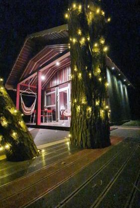 VIP Red Love house for 2