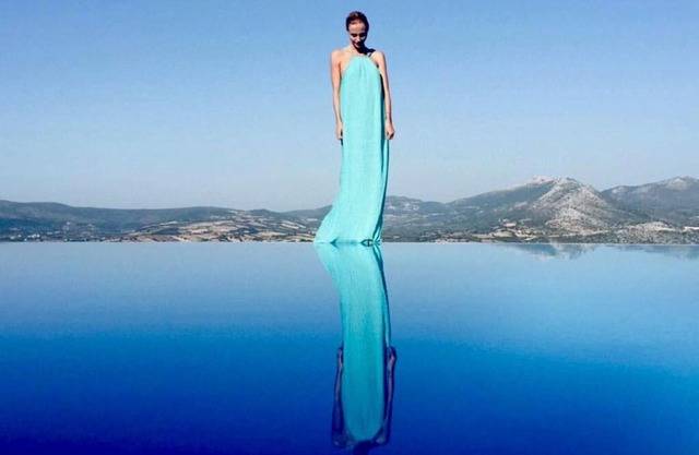 VISIT THE REAL PARADISE ! YOU DESERVE IT ONCE IN YOUR LIFE !