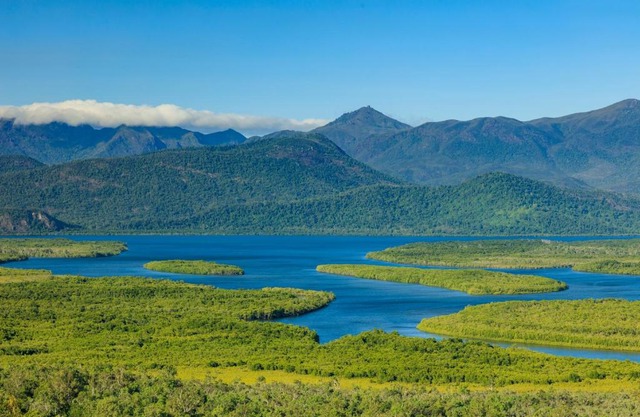 Vista Hinchinbrook