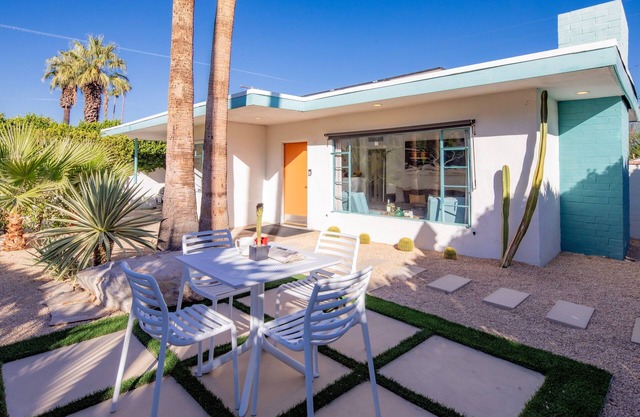 Vista Oro 2 Bed 2 Bath Home