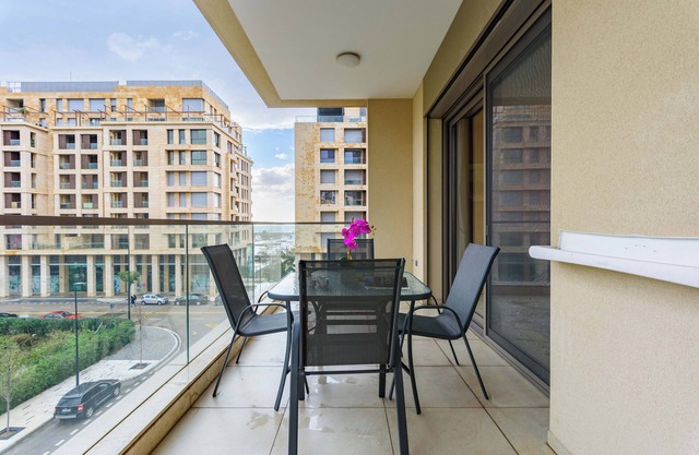 Viva 3-BR Apt in Waterfront Dbayeh