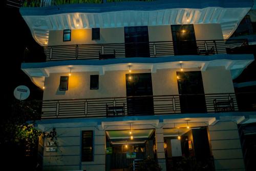 Volcanoes Mountain View Resort