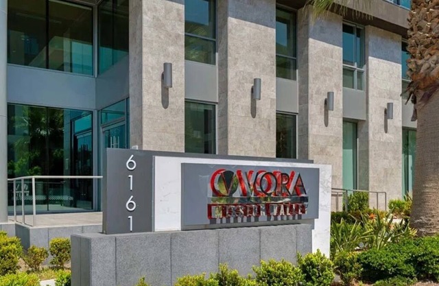 Vora Mission Valley West: Sleek 1-Bedroom Escape in San Diego
