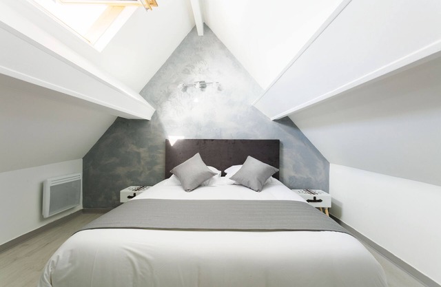 Voyage-Apartment-Luxury-Private Bathroom-City view