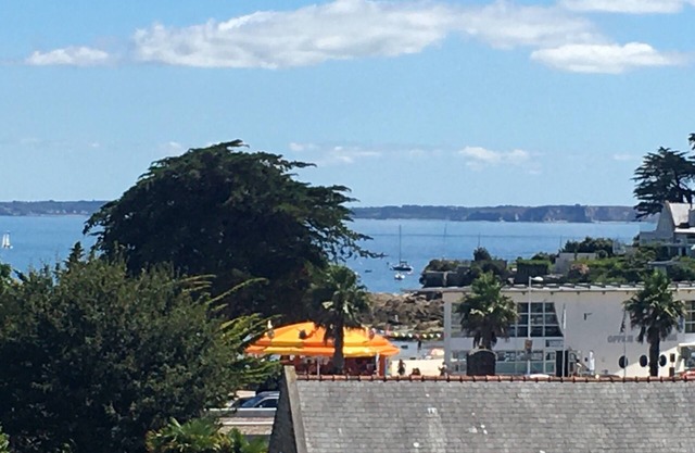 Vue sur Mer, 200 m de la Plage, Appartement en Coeur de Station. Idéal Couple