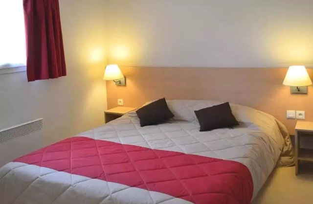 VVF Vienne Poitou * - 3 Room Gite 5 People 1 baby 2 bathrooms