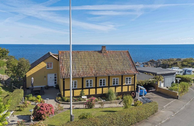 Wake up to the Baltic and Christiansø