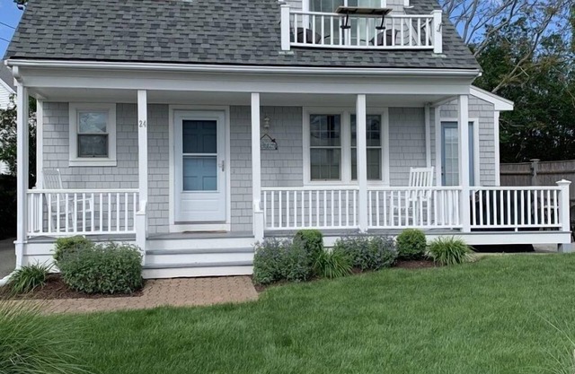 Walk to the Beach or Relax on the Balcony of this Beautiful Rental!