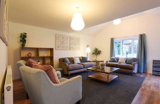 Waltham`s Bungalow | Spacious 3 Bedroom