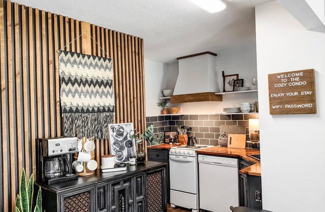 Warm and Cozy Condo with Peaceful Golf Course Views