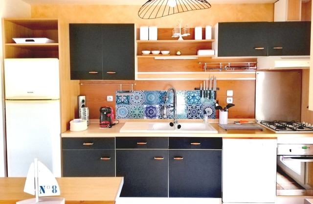 Warm and family house with a view of Ouessant