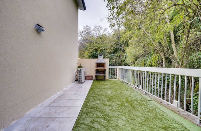 Warm, new 90m2 house 5 minutes walk from the town center
