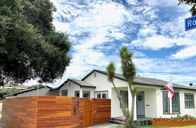 Washington Street Sanctuary with Private Courtyard