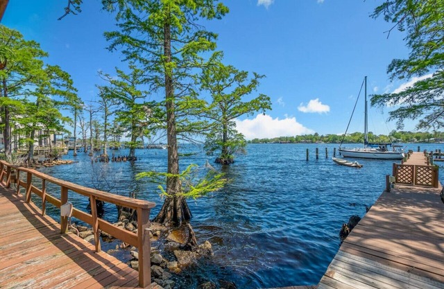 Water Front Condo with Boat Slip: The Dock House