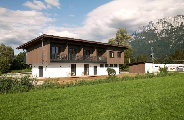 Water, Ski & Mountain Lodge