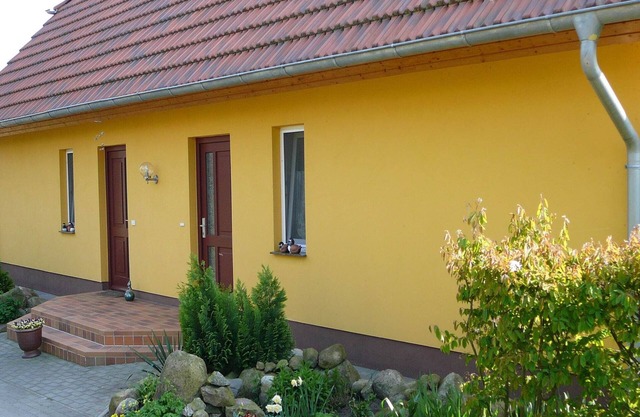Waterfront Bliss for 2 Guests