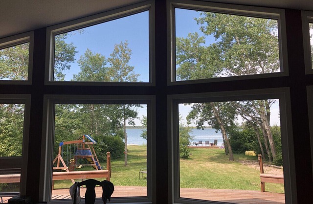 Waterfront Cabin on Shoal Lake MB