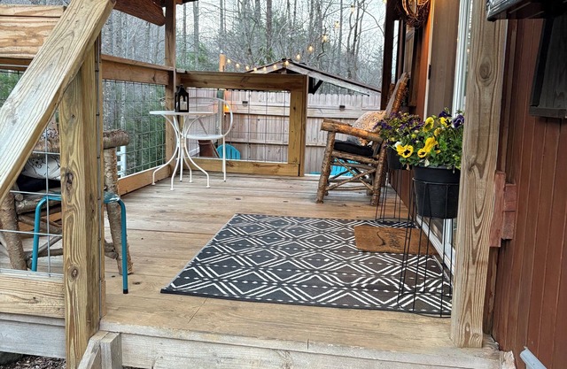 Waterfront Collin’s cabin