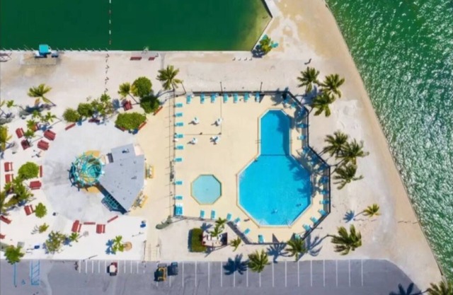 waterfront cottage near key west, sleeps 6