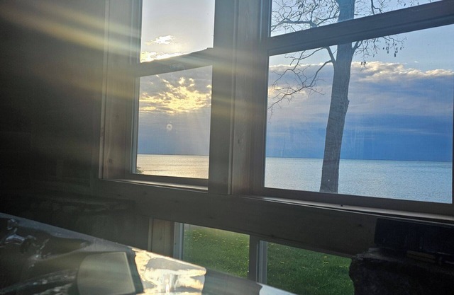 Waterfront Green Bay/Door County 3BR