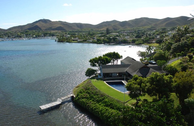 Waterfront, pool/spa Home with amazing views! NO CLEANING FEE!